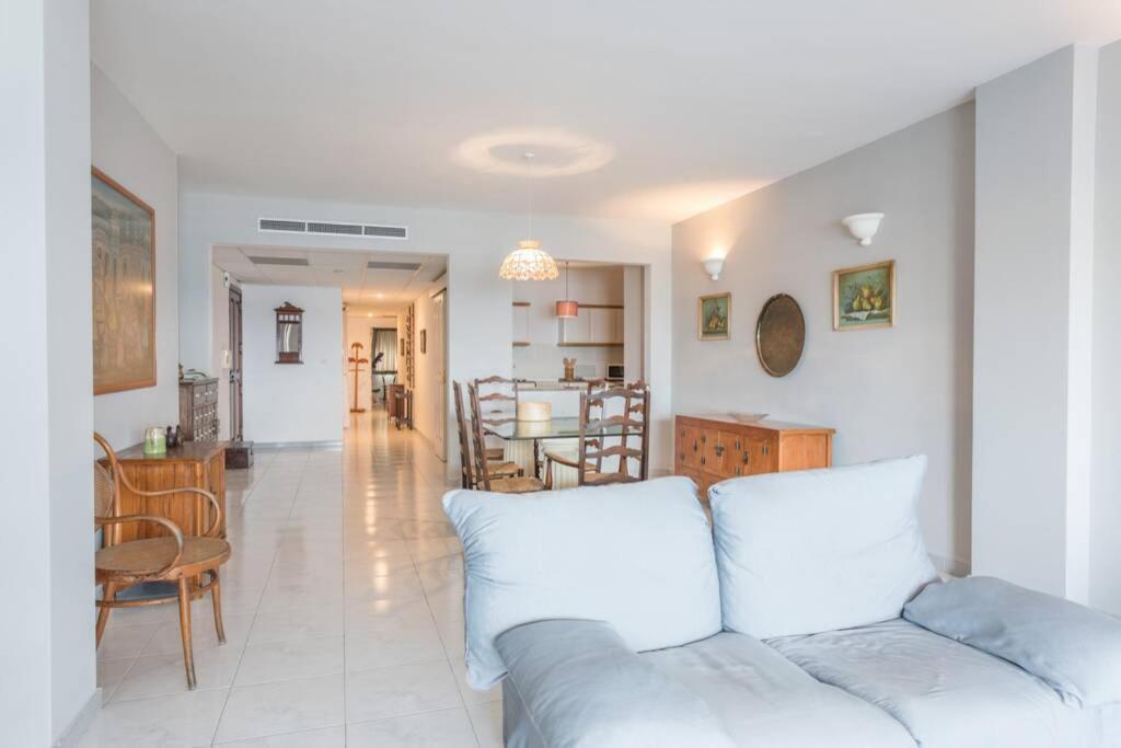 St Julians' Sea Front, Spectacular View, Apartment Сент Джулианс Экстерьер фото